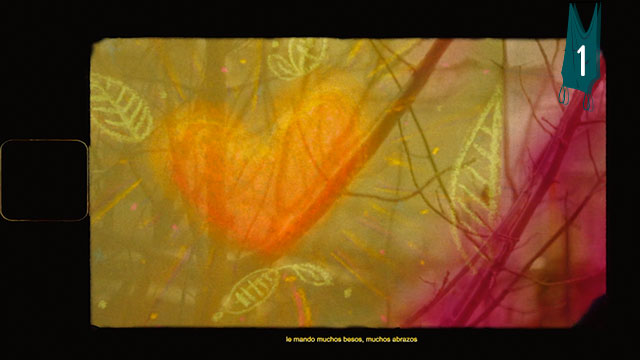 postal con colores y dibujos de hojas