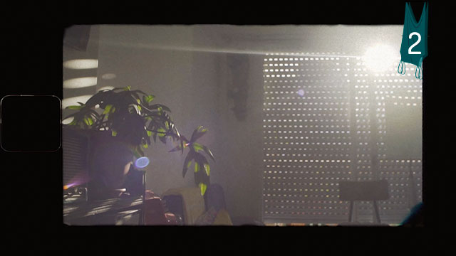 Rayos del sol a través de las persianas