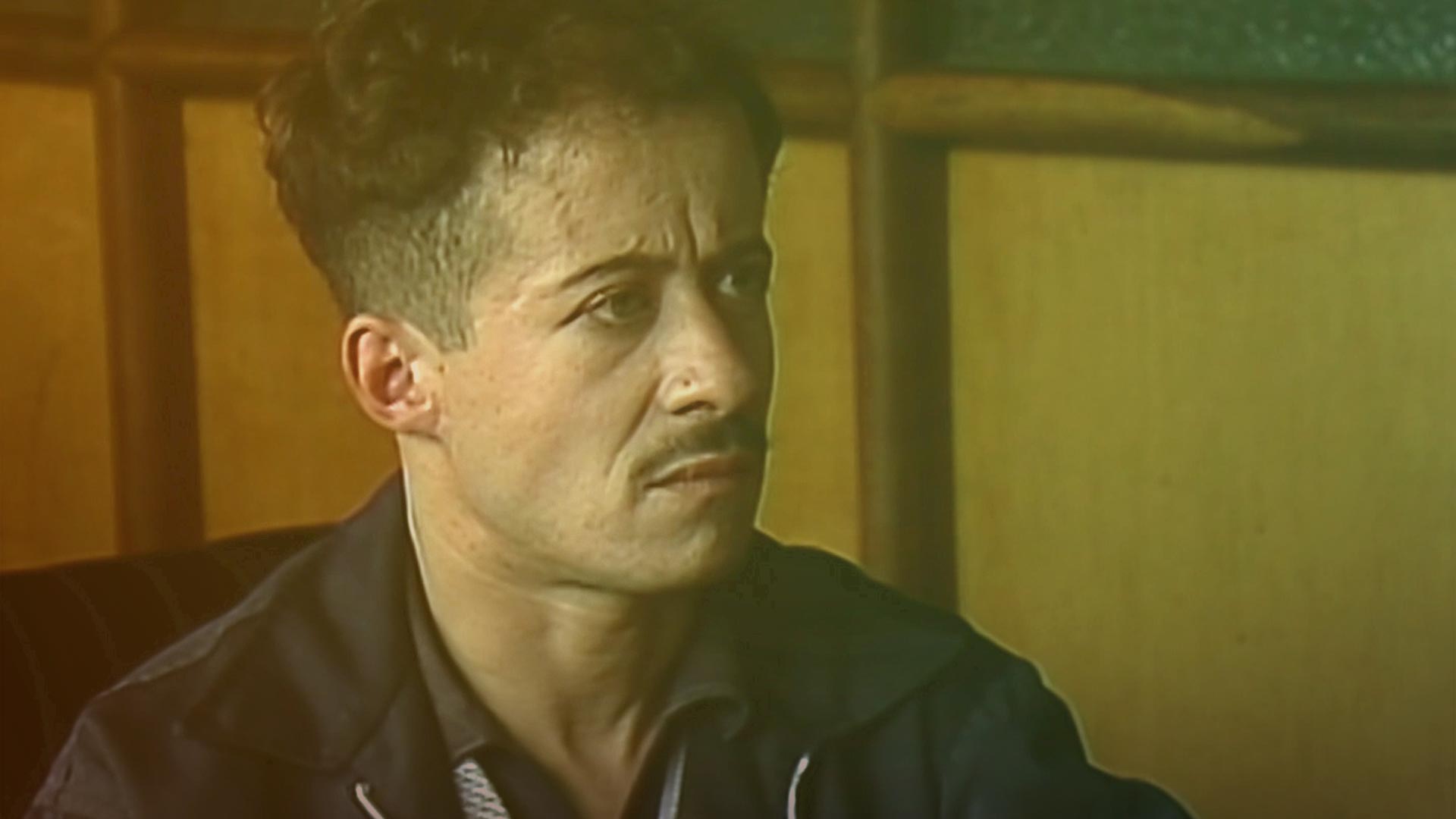 Nerón con el seño fruncido 