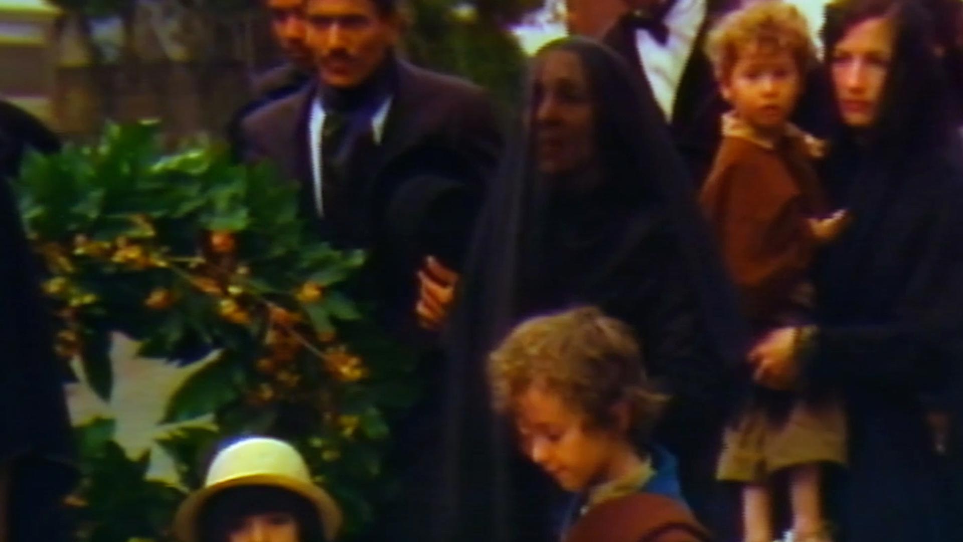 Infancia de Rafael Reyes en Santa Rosa de Viterbo, señal memoria, vida de rafael reyes, infancia de rafael reyes, series retro, series online