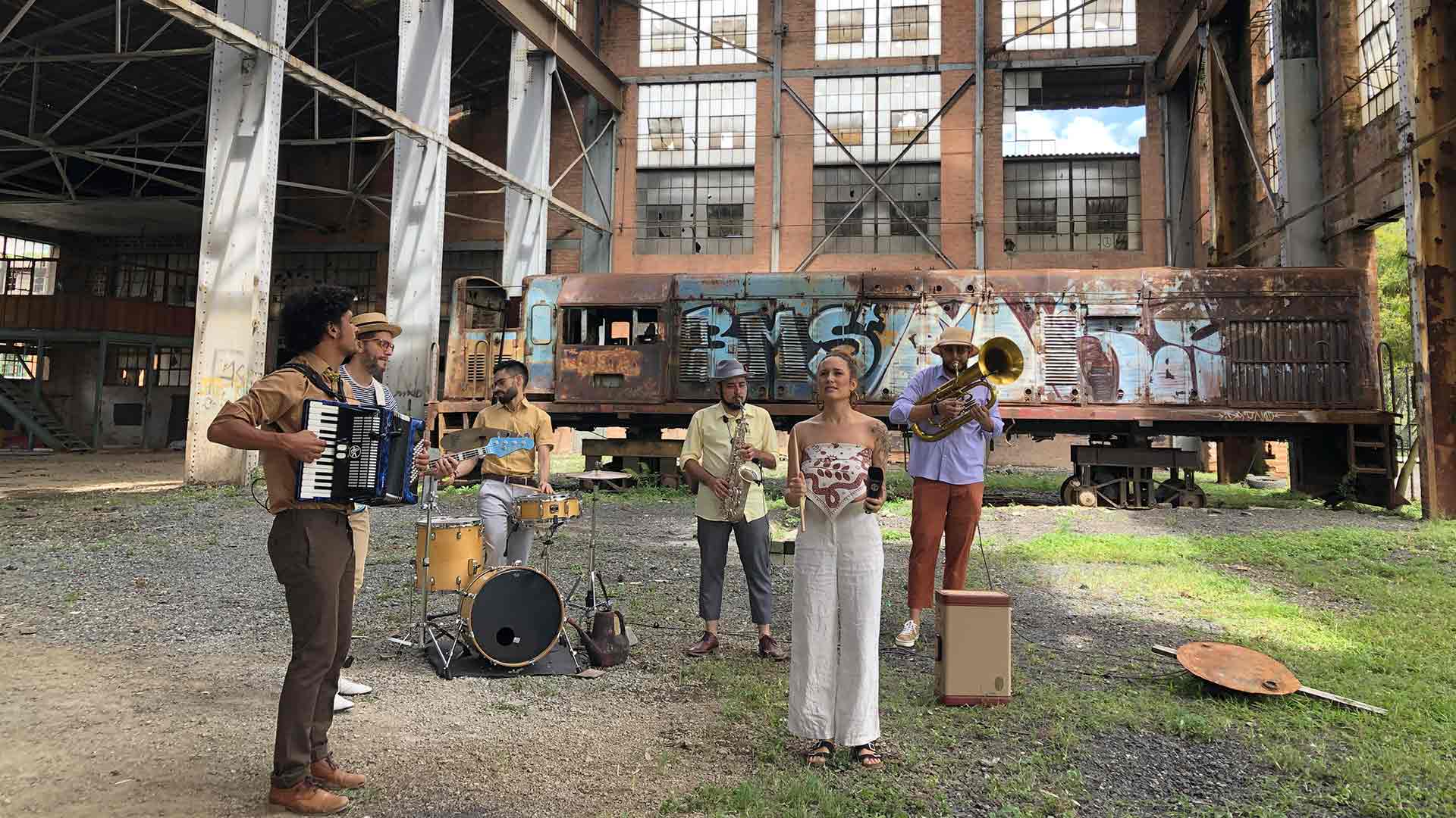 Agrupación Puerto Candelaria tocando en Sesiones RTVC, Sesiones RTVC, música colombiana gratis, series colombianas gratis, música gratis, agrupación Puerto Candelaria