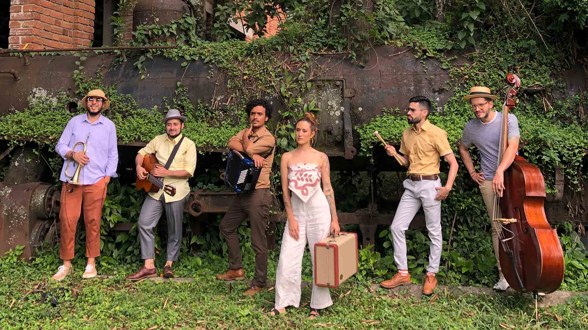 Puerto Candelaria en  los antiguos Talleres de los Ferrocarriles de Medellín, sesiones rtvc, musica gratis en rtvcplay, series de musica gratis, series colombianas gratis, escucha las canciones de puerto candelaria