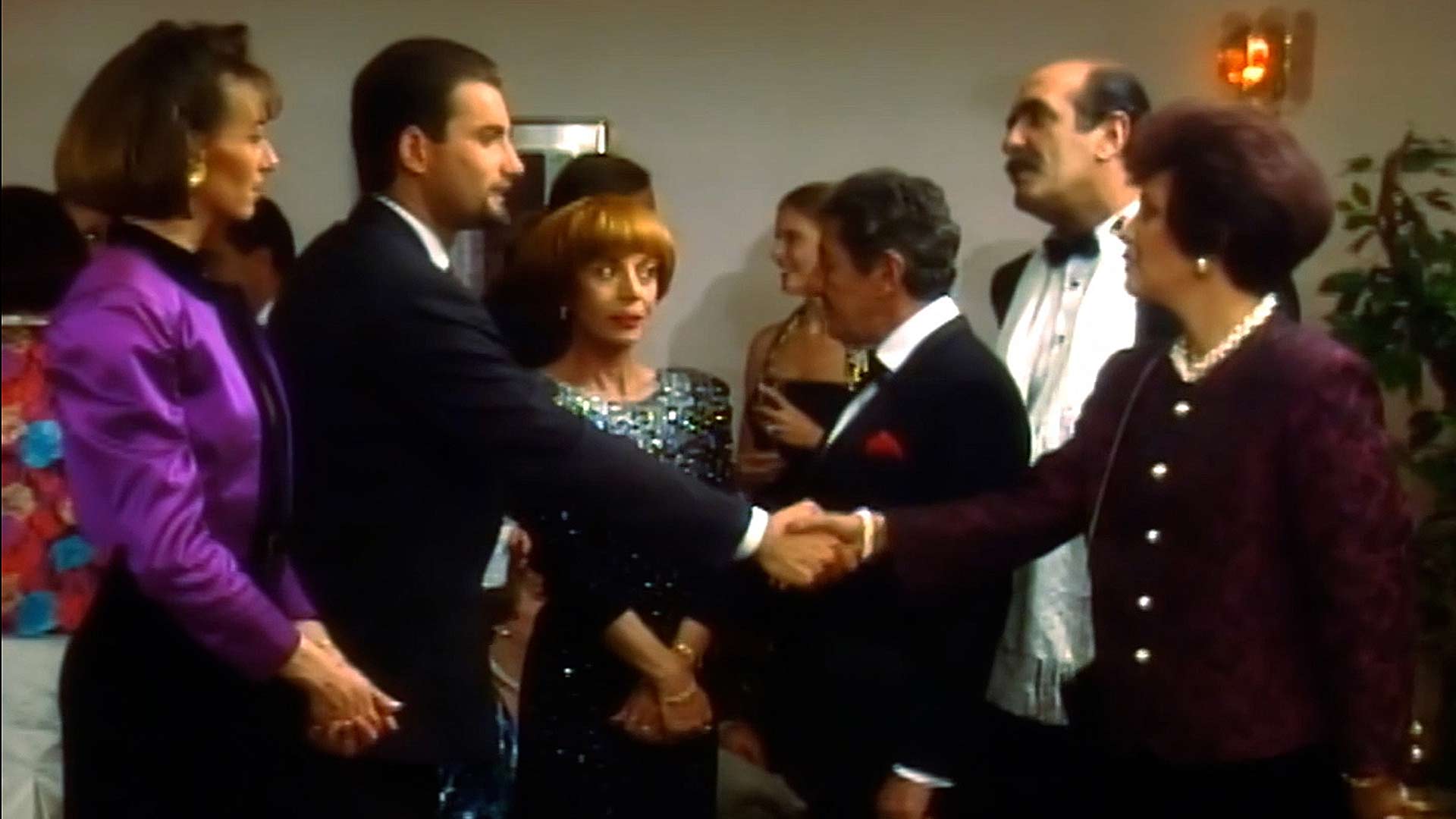 Judy Henríquez y Luis Mesa protagonizan la novela colombiana Señora Isabel, disponible en www.rtvcplay.co