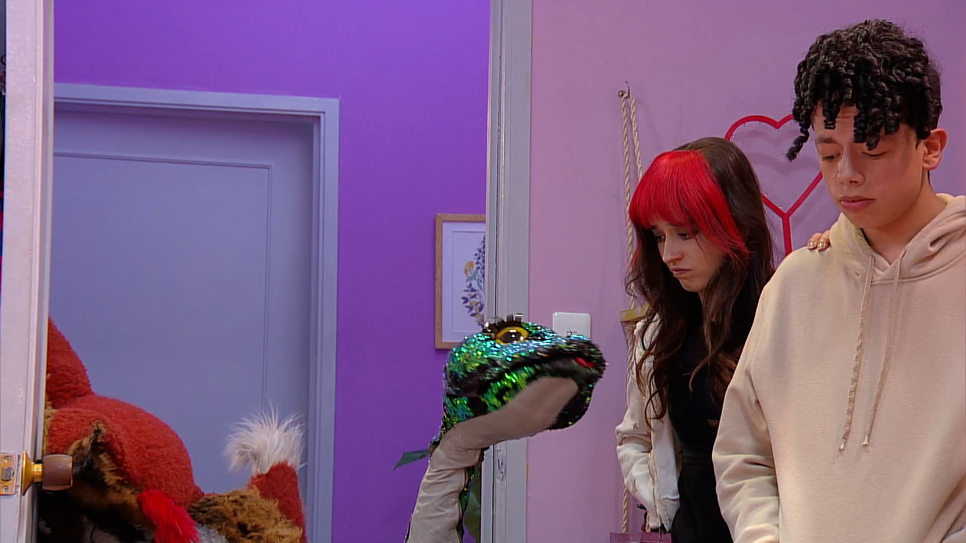  Descubre el futuro de Richarnixon en Territorio Mágico, disponible por la plataforma de streaming de todos los niños y niñas: RTVCPlay