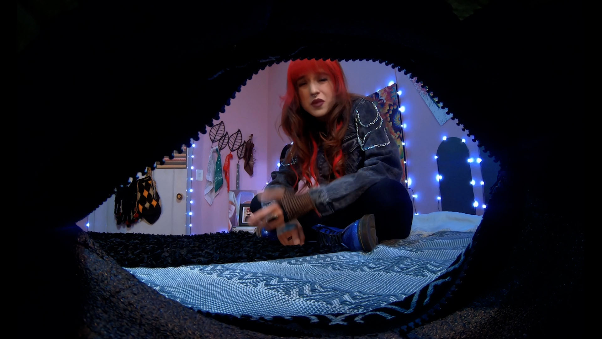 ¡Sigue las aventuras del Salón Arcoíris de por www.rtvcplay.co!