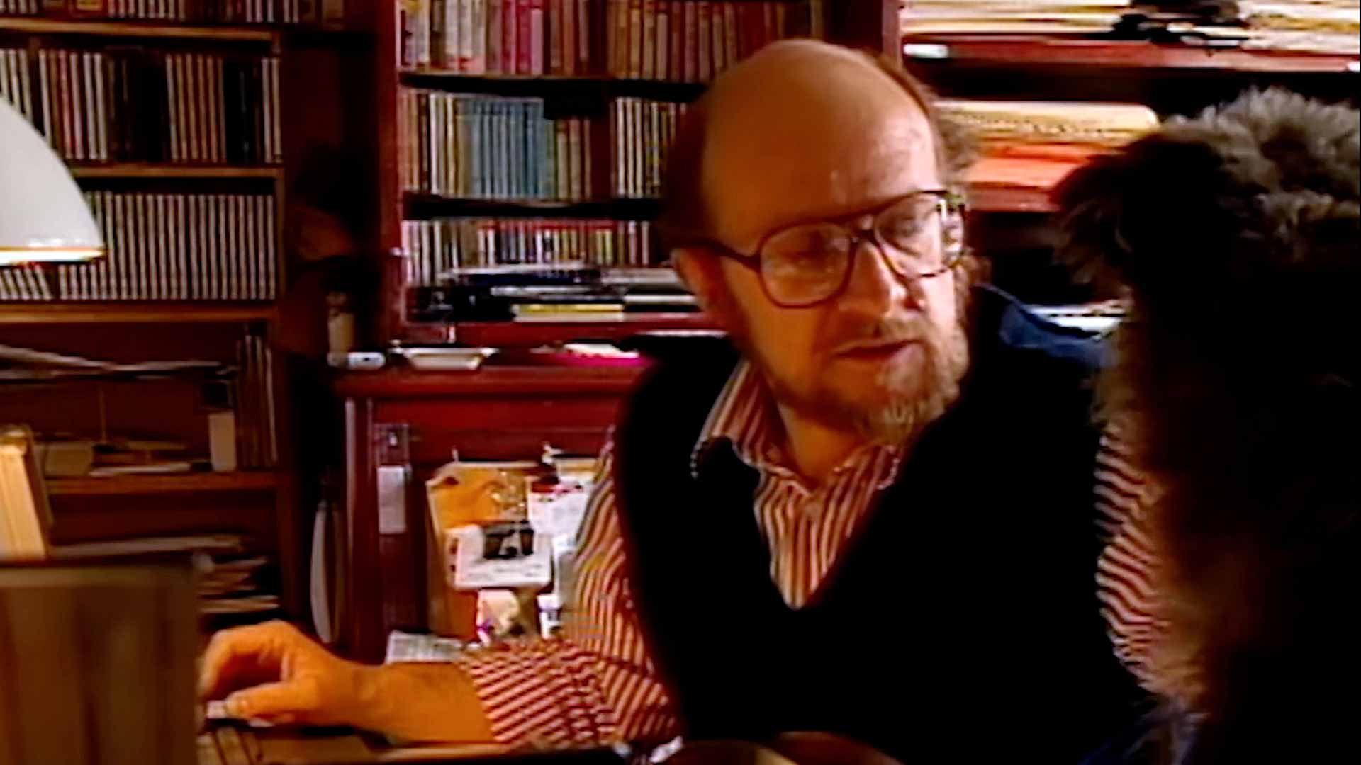 Mira  la entrevista al periodista y editor colombiano Daniel Samper en la plataforma de streaming www.rtvcplay.co