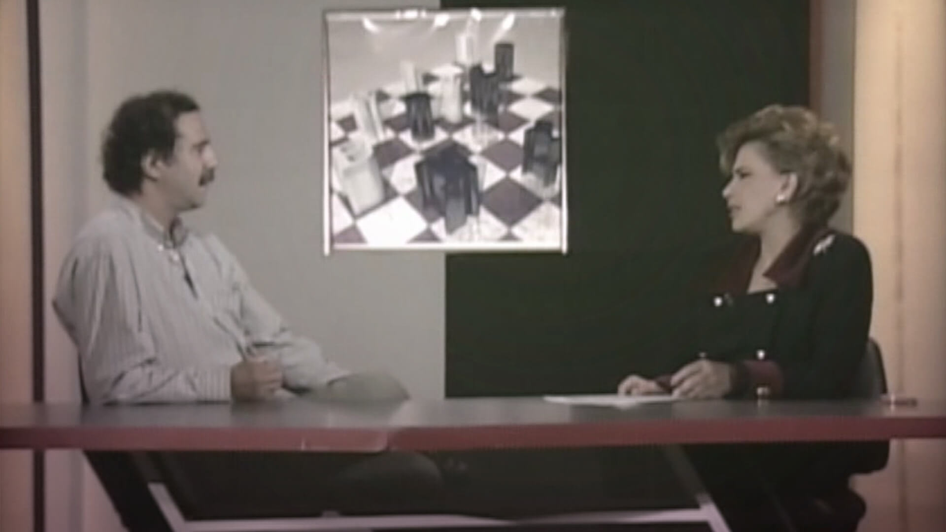 Víctor Gaviria, director de cine Víctor Gaviria, entrevista a Víctor Gaviria, biografia de Víctor Gaviria colombiano, ver serie blanco y negro, series gratis, series online, series de señal memoria, series documentales