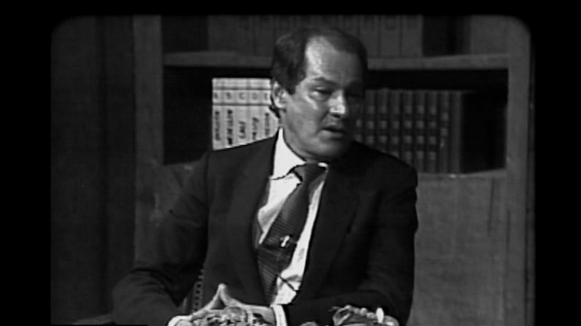 El director Jorge Alí Triana, director de cine y television Jorge ali triana, series gratis, series online, series de señal memoria