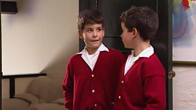 Serie retro Dejémonos de vainas por la plataforma RTVCPlay.