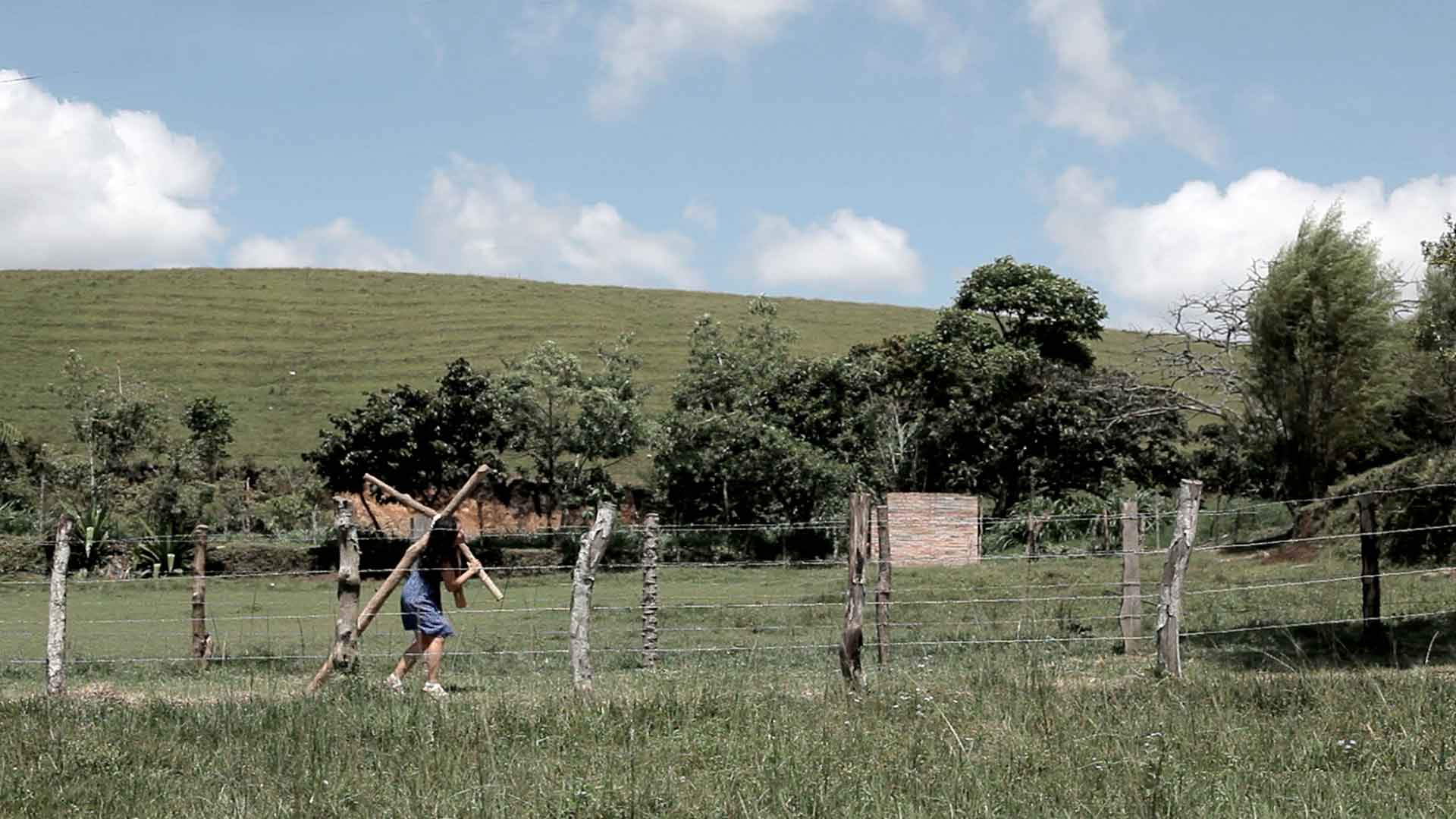 paisaje tranquilo, Vía Crucis, muerte de Cristo, ,semana santa, plegarias, religiosidad, Dos caminos, ver viacrucis gratis, series completas, series religiosas, viernes santo, religion, series online