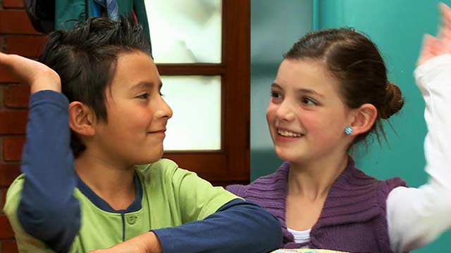 Josefina, cocina, guante, cuchillo, mal perdedor, ver, gratis, RTVCPlay, serie, Señal Colombia