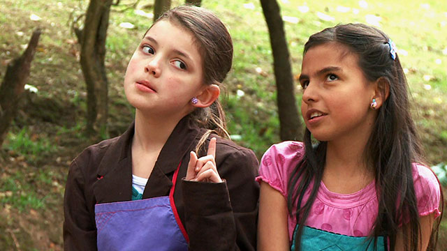 Josefina en la cocina, RTVCPlay, serie, Señal Colombia, crecer, cambios, niñas, guante, cuchara