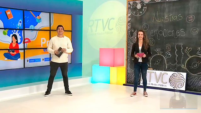 Presentadores en tablero