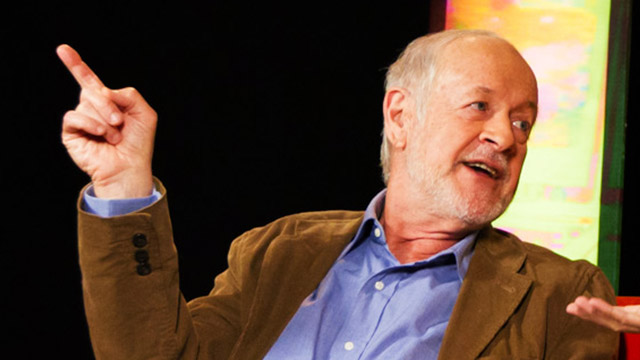 Escucha a Carlos Duplat en Estudio 5. Disponible en la plataforma de streaming RTVCPlay.