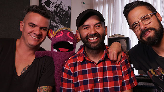 Diamante Eléctrico- junto al Profe y a Radiolito