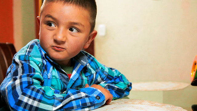 Niño, enojado, RTVCPlay, sentimiento, rabia, furia, serie infantil