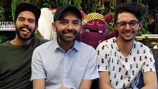 Moügli junto a Radiolito en La Clase