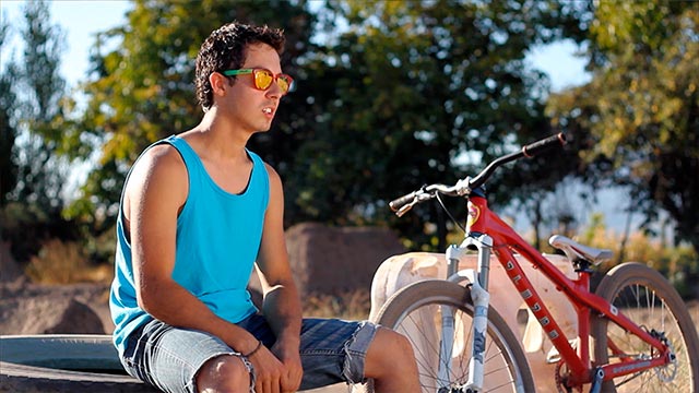 Entrevista, hombre, deporte, RTVCPlay, descenso, práctica, serie, Señal Colombia, historia