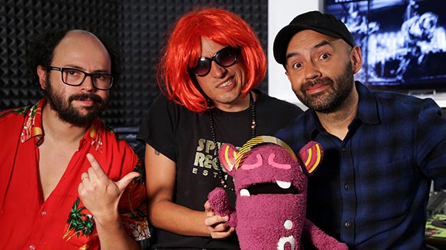 Nanook el último esquimal con peluca junto a Radiolito