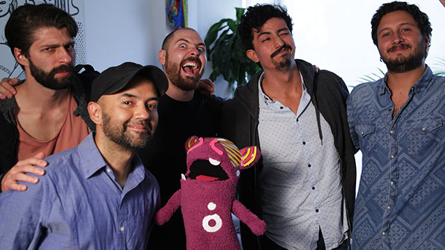 Radiolito junto a la agrupación Oh’laville