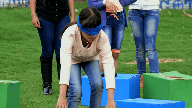 Pares, juego de niños, pares números, ojos vendados, pares colombia, juegos de memoria