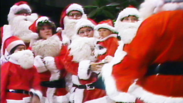 Serie retro protagonizada por Carlos de la Fuente y Paula Peña por la plataforma RTVCPlay.