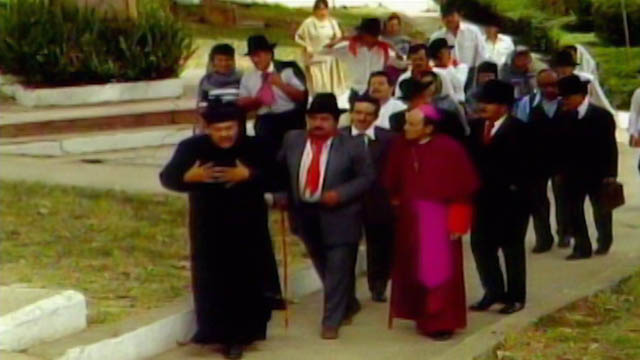 Recibe al señor Obispo junto a Don Camilo, por la plataforma de streaming RTVCPlay