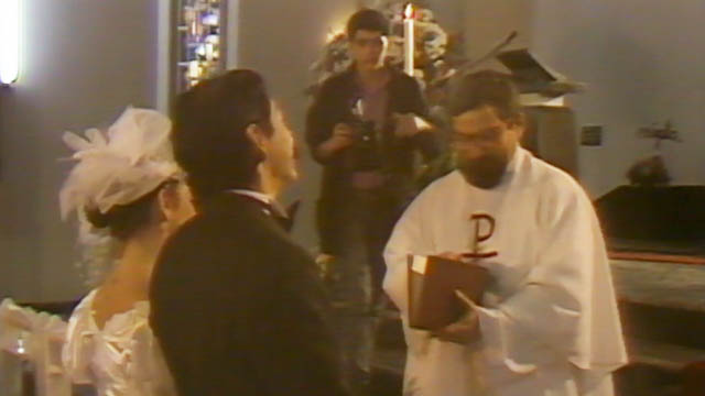  Llega el día del matrimonio de Conchita en La posada, sigue esta historia en www.rtvcplay.co.