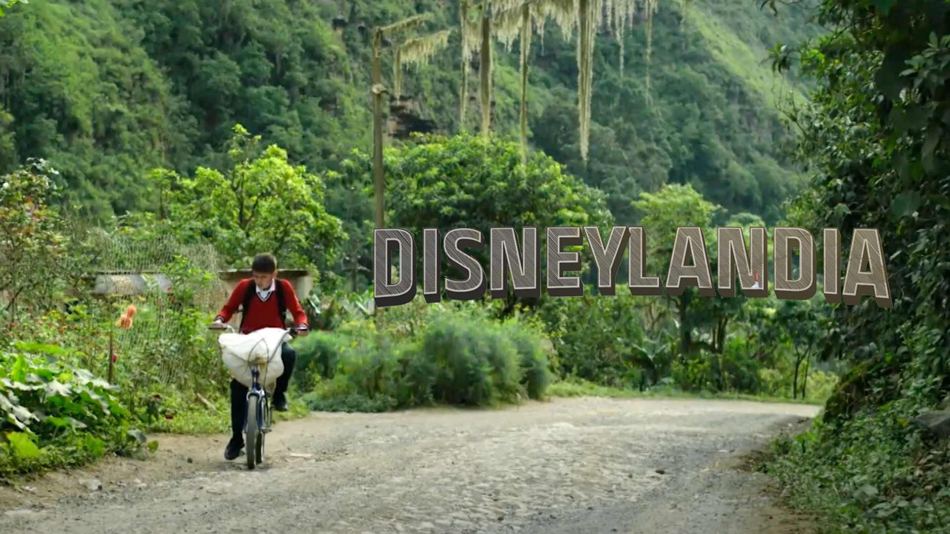 Gerson Melendez y Marleny Melendez protagonizan el cortometraje colombiano Disneylandia